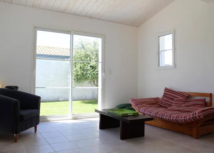 Maison 4 Pieces- 6 Couchages- Saint-denis D'oleron Sdo000-070 빌라 *